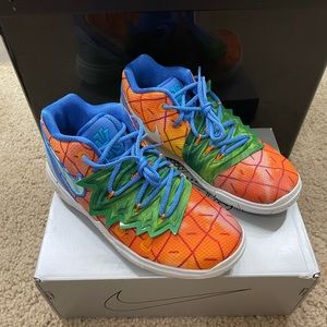 Spongebob Squarepants x Kyrie 5 'Pineapple House'